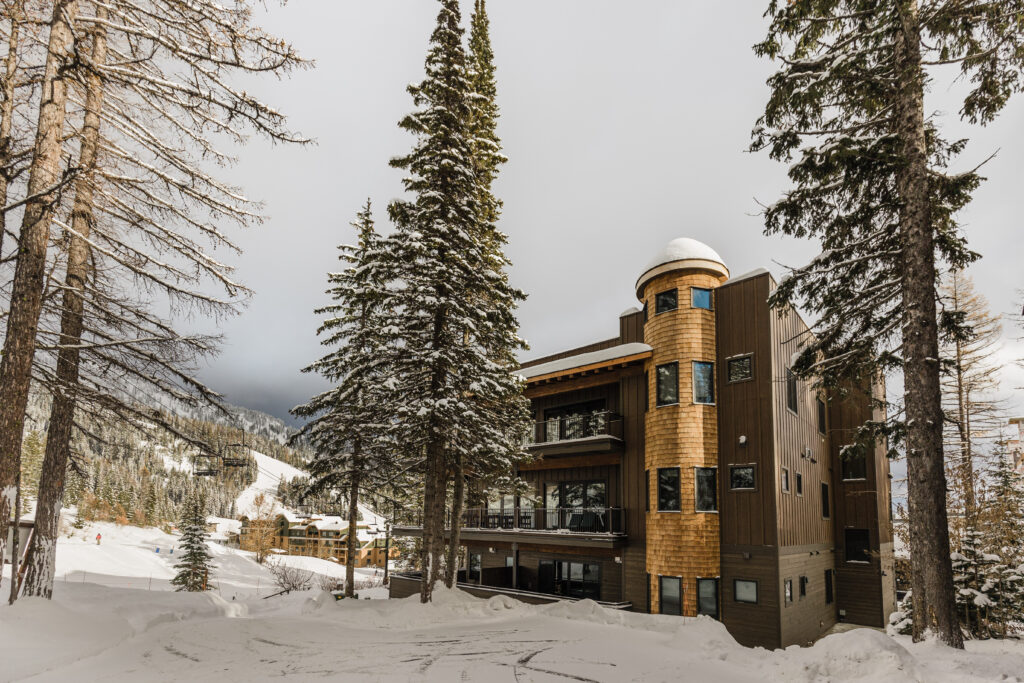 Glacier Bear Condo located on Big Mountain in Whitefish. Immaculate and pristine this 2 bedroom, 2.5 bath chalet is open year round and is a sister location to Glacier Bear Cabin inside Glacier National Park
